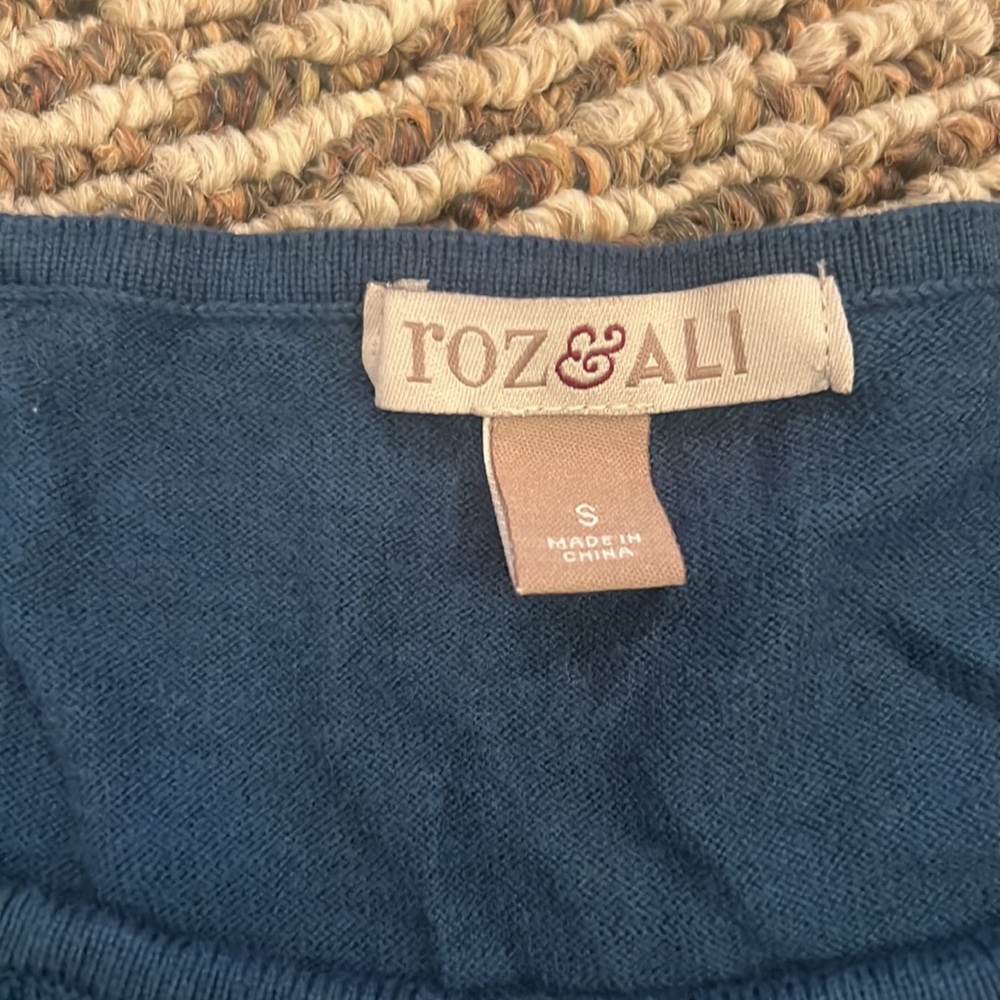 Turquoise Roz & Ali lace front sweater Small - Picture 4 of 6